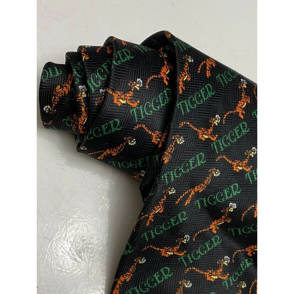 Disney Winnie The Pooh Tigger Tigger Tigger Blue Green &‎ Orange Neck Tie